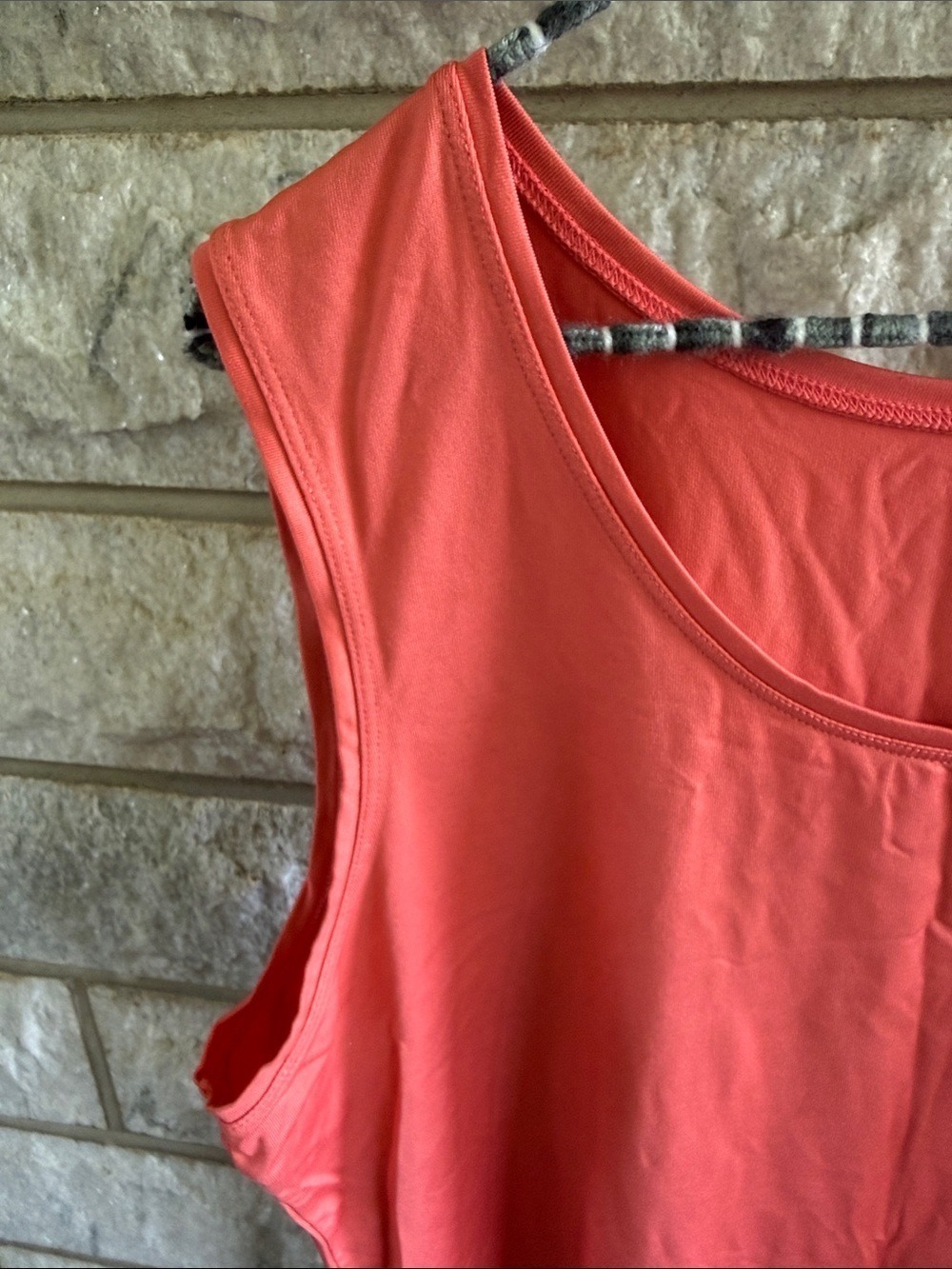 Women’s 212 Collection Sleeveless Scoop Neck Tank Top - Coral XL - Picture 3 of 5